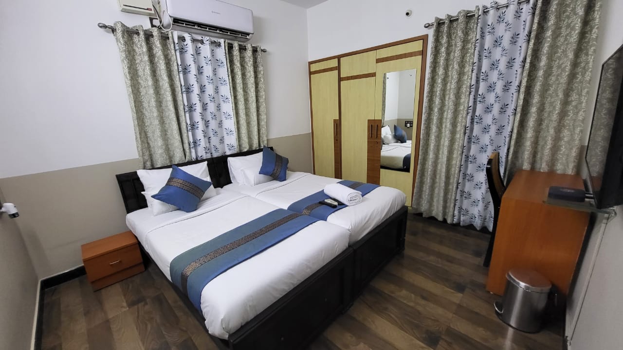 Ashirwad Residency Manyata Tech Park,2BHK service apartment with kitchen in manyata tech park,2BHK Service Apartment near Hebbal,Best 2BHK service apartment with kitchen in manyata tech park,Best 2BHK Service Apartment near Hebbal,2bhk Service Apartment with kitchen in Hebbal,2bhk Service Apartment in Hebbal,top 10 2bhk service apartment in Manyata Tech Park,Bulande Comforts Manyata Tech Park Hebbal Bangalore.