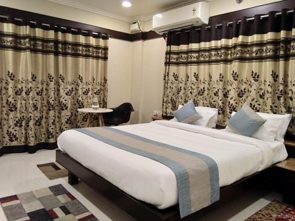 Bulande Comforts,Best Service Apartment in EPIP zone,Best Service Apartment in Brookefield,Best Service Apartment Near Prestige Shantiniketan ITPL,Luxury Service Apartment in Whitefield,Corporate Service Apartment in Manipal Whitefield,top 10 service apartment in Whitefield,Bulande Comforts Whitefield Bangalore.